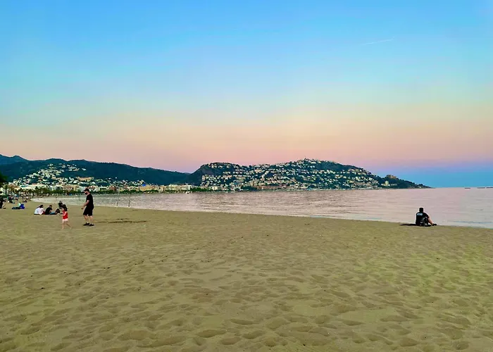 Santa Lägenhet Rosas